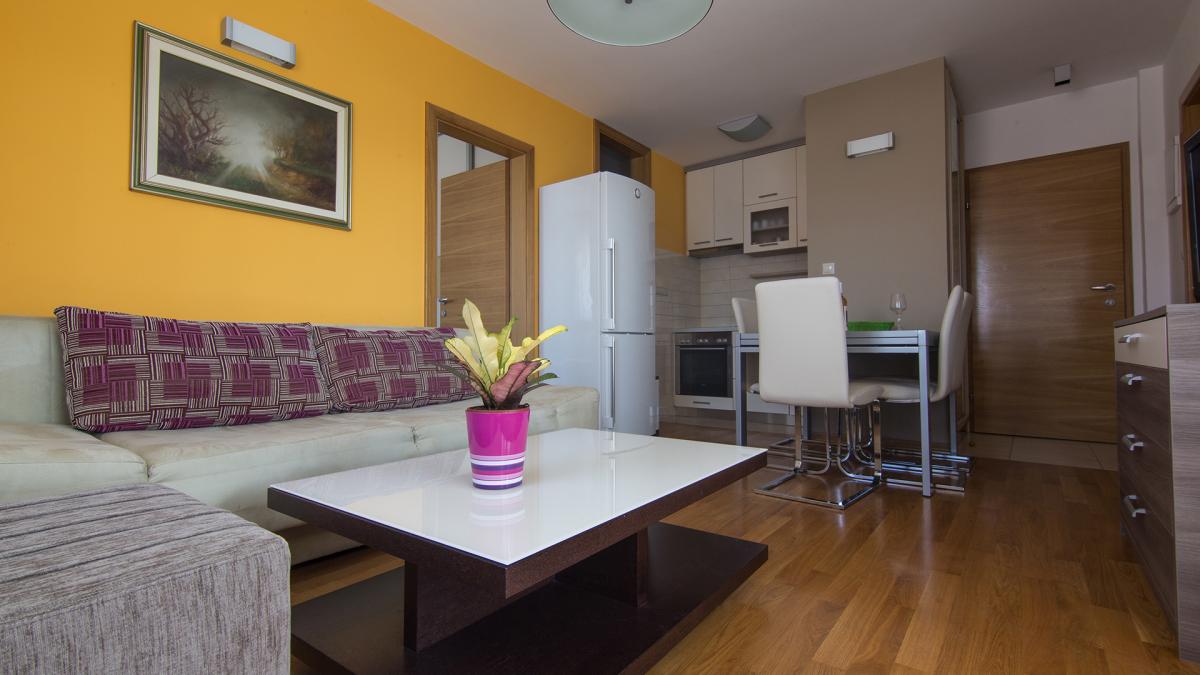 Apartment B1/B4